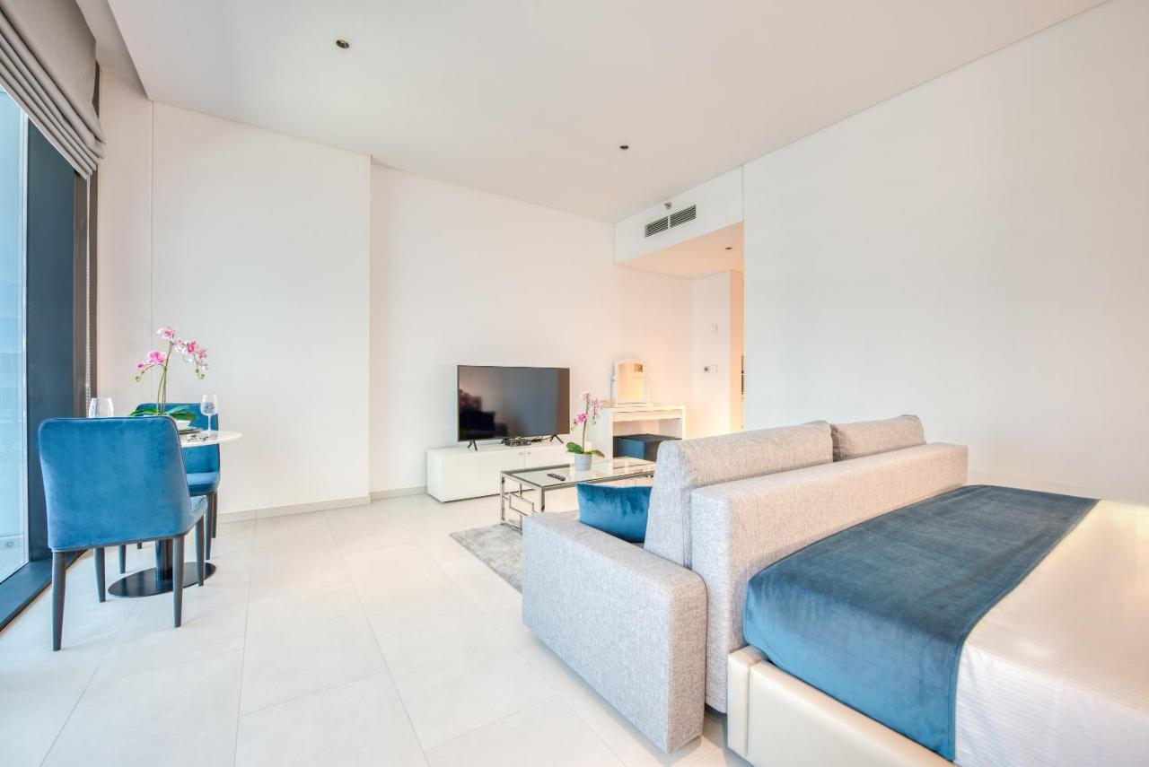 Maison Privee - Luxury, Spacious, Modern Near Burj Khalifa And Dubai Canal ภายนอก รูปภาพ