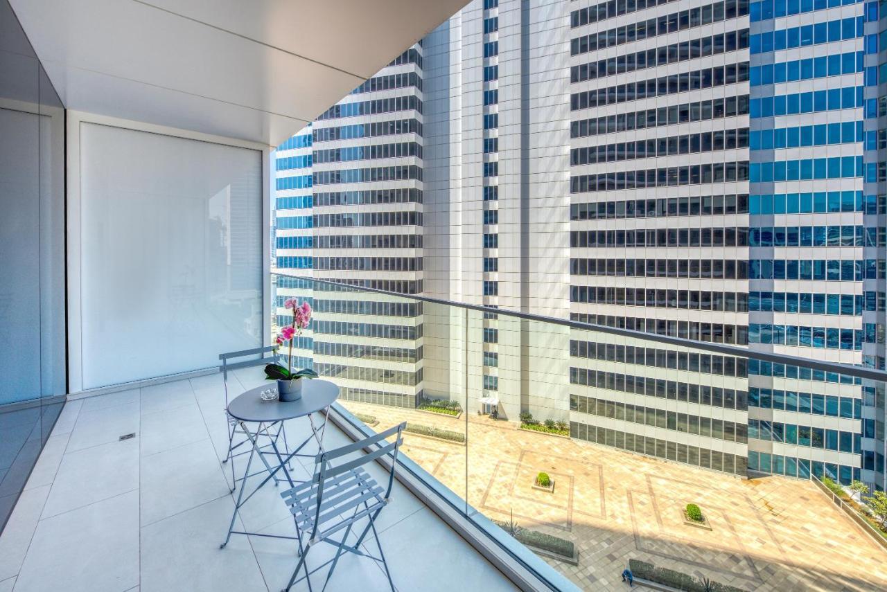 Maison Privee - Luxury, Spacious, Modern Near Burj Khalifa And Dubai Canal ภายนอก รูปภาพ