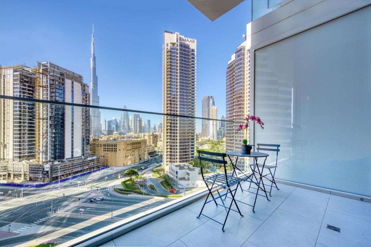 Maison Privee - Luxury, Spacious, Modern Near Burj Khalifa And Dubai Canal ภายนอก รูปภาพ