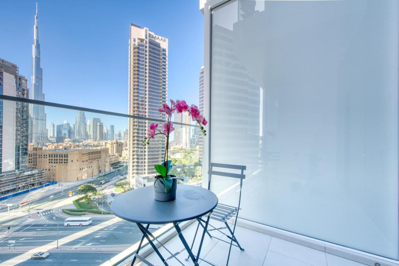 Maison Privee - Luxury, Spacious, Modern Near Burj Khalifa And Dubai Canal ภายนอก รูปภาพ